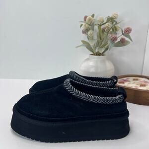 Koolaburra UGG Burree Slip-On Suede Slippers Faux Fur Lined Black Women 6 NWOB